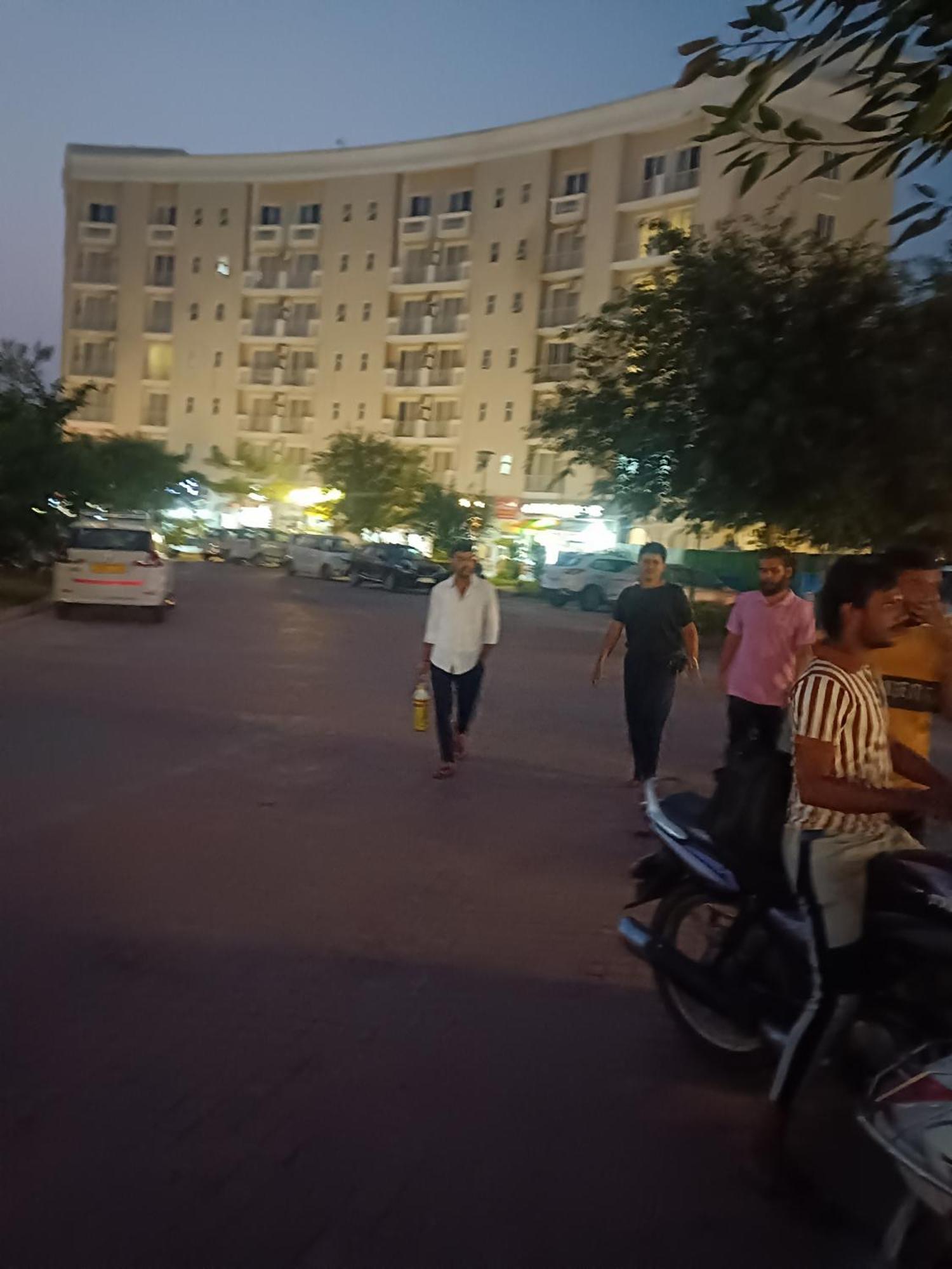 Brij Darshan Holidays Vrindāvan Eksteriør billede